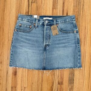 Levi’s Icon Skirt